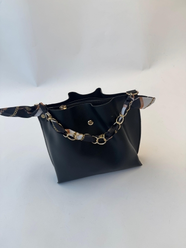 ÇNT-3031 Siyah Şal Detaylı Büzgülü Suni Deri Omuz Çantası - 1