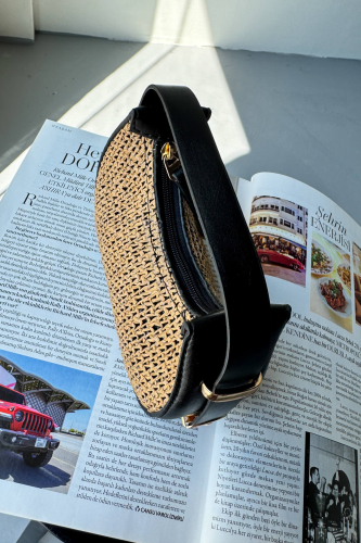 ÇNT-3034 Siyah Hasır Detaylı Mini Kol Çantası - 3