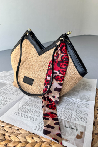 ÇNT-3036 Siyah Fular Detaylı V-Kesim Yaz Çantası 