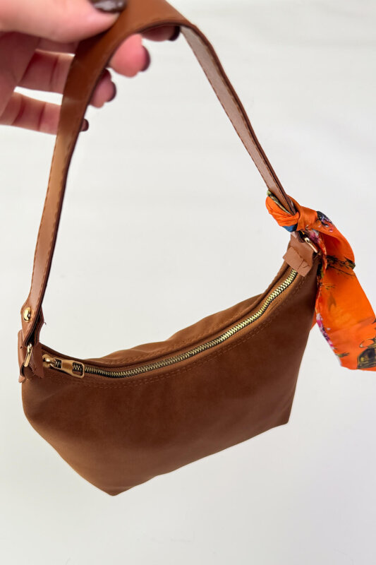 ÇNT-3039 Taba Süet Fular Detaylı Fermuarlı Omuz Çantası - 3