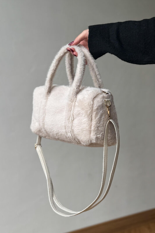 ÇNT-3044 Taş Rengi Yumuşak Dokulu Kürklü Uzun Omuz Çantası - 2
