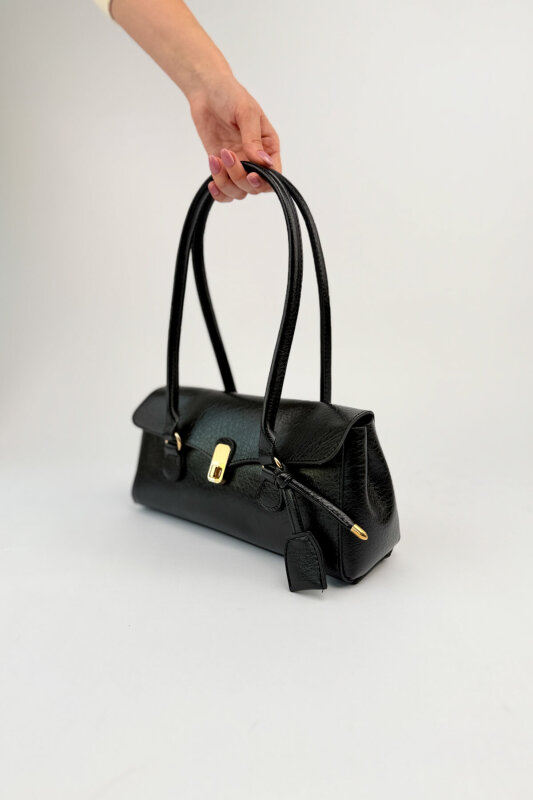 ÇNT-3049 Siyah Suni Deri Vintage Gold Kilitli Siyah Baget Çanta - 2