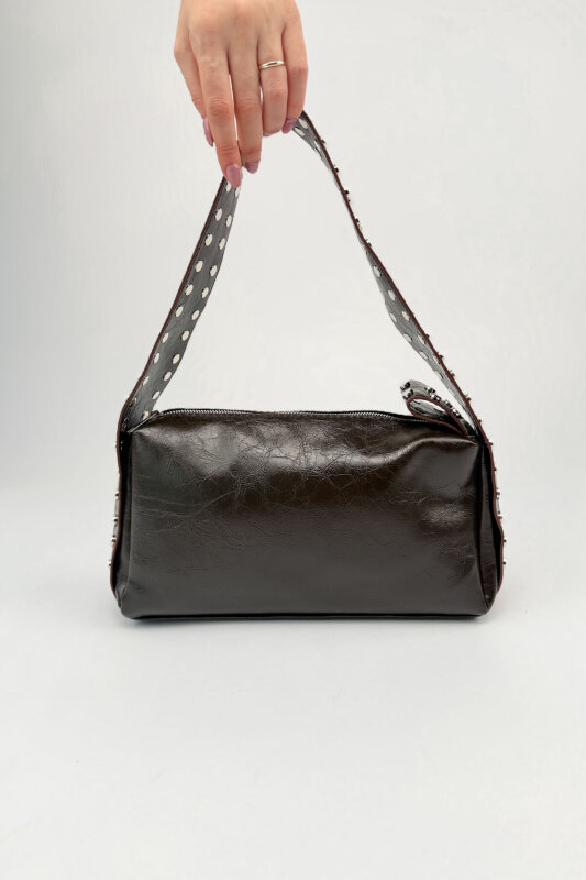 ÇNT-3050 Acı Kahve Suni Deri Gümüş Zımba Detaylı Omuz Çantası - 6