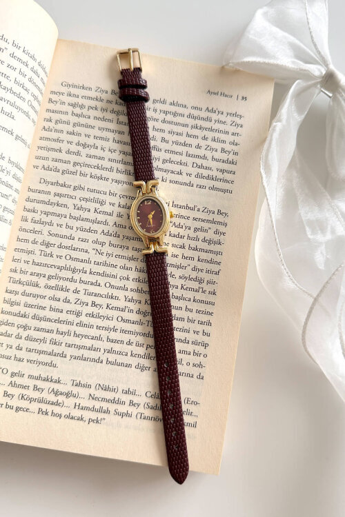 Coco Bordo Yuvarlak Kadran Deri Dokulu Kordon Kadın Kol Saati