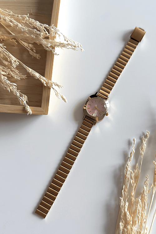 Corven Pudra Gold Yuvarlak Kadran Gold Çelik Kordon Kadın Kol Saati