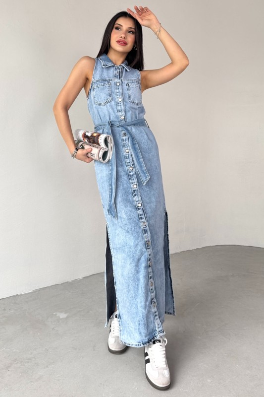 ELB-01759 Mavi Taşlama Kumaş Düğmeli ve Kuşaklı Kot Elbise - 1