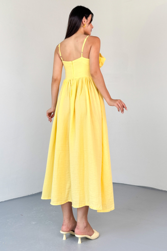 ELB-01807 Sarı Ön Piliseli Büstiyerli Müslin Kumaş Askılı Elbise - 5