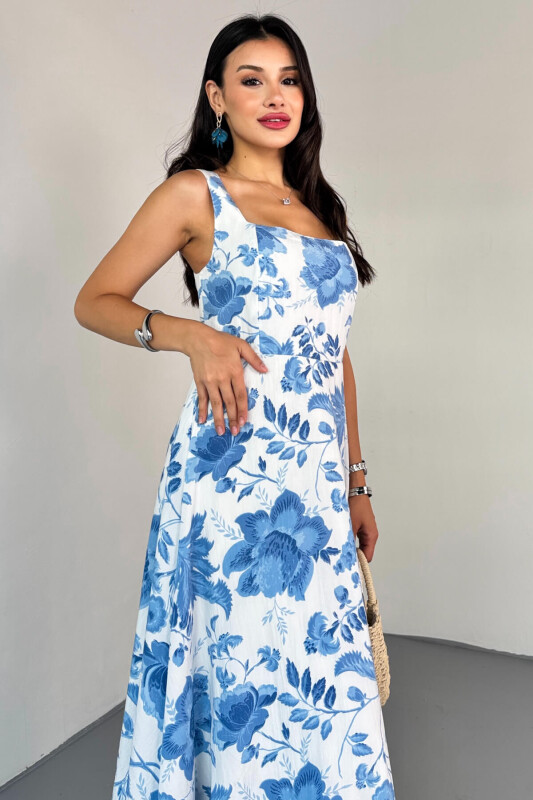 ELB-01810 Mavi Kare Yaka Beyaz Çiçek Desenli Astarlı Askılı Elbise - 5