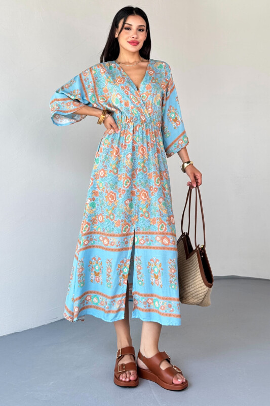 ELB-01813 Mavi Kruvaze Yaka Çiçek Desenli Viskon Uzun Elbise - 9