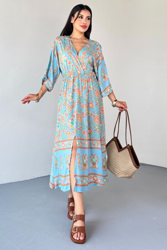 ELB-01813 Mavi Kruvaze Yaka Çiçek Desenli Viskon Uzun Elbise - 10