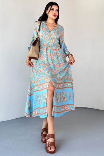 ELB-01813 Mavi Kruvaze Yaka Çiçek Desenli Viskon Uzun Elbise - 1