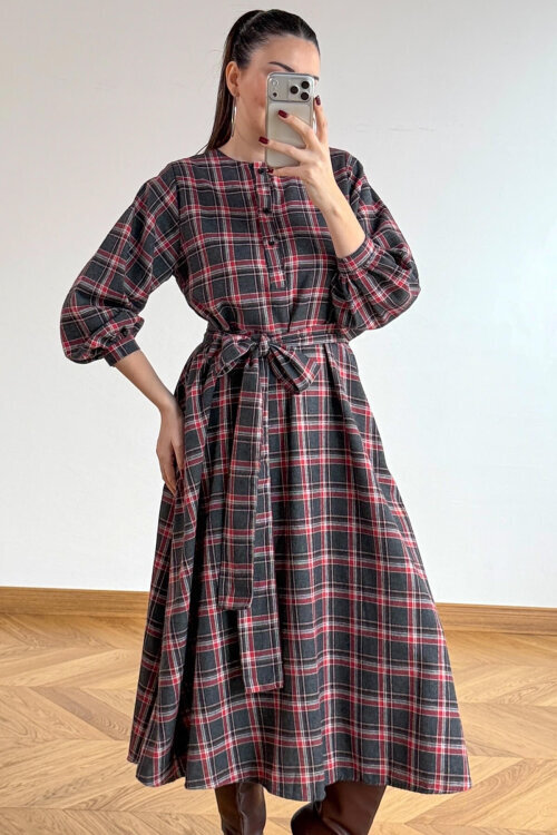 ELB-01839 Gri-Kırmızı Kuşaklı Ekose Desenli Gömlek Elbise - 3