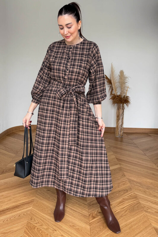 ELB-01839 Kahve-Vizon Kuşaklı Ekose Desenli Gömlek Elbise - 1