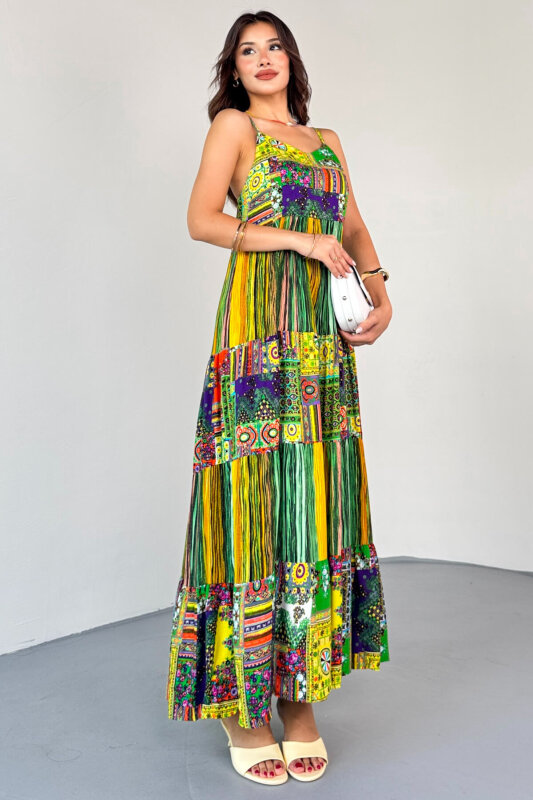 ELB-1828 Yeşil Çok Renkli Etnik Desenli Kat Kat Viskon Askılı Elbise - 5