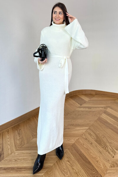 ELB-5199 Ekru Kuşaklı Balıkçı Yaka Pelerin Kollu Uzun Triko Elbise - 3
