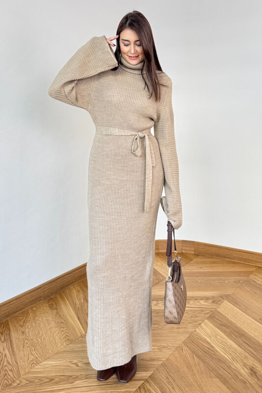 ELB-5199 Taş Rengi Kuşaklı Balıkçı Yaka Pelerin Kollu Uzun Triko Elbise - 1