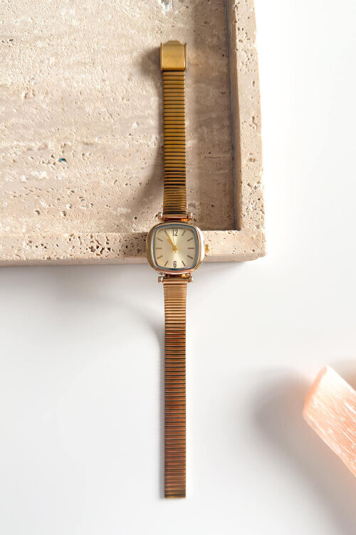 Elvina Gold Kare Kadran Zarif Çelik Kordon Kadın Kol Saati