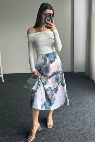 ETK-02325 Mavi Batik Desenli Bel Lastikli Midi Boy Saten Kumaş Etek - 6