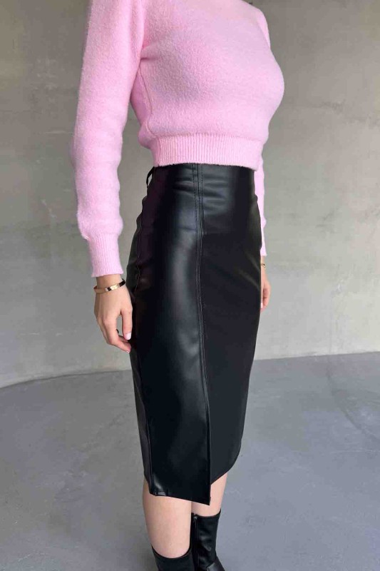 ETK-02329 Siyah Midi Boy Yırtmaç Detaylı Midi Boy Suni Deri Etek - 1