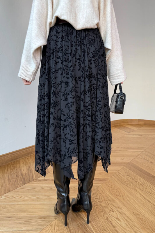 ETK-1286 Siyah Flok Baskı Desenli Astarlı Midi Etek - 7