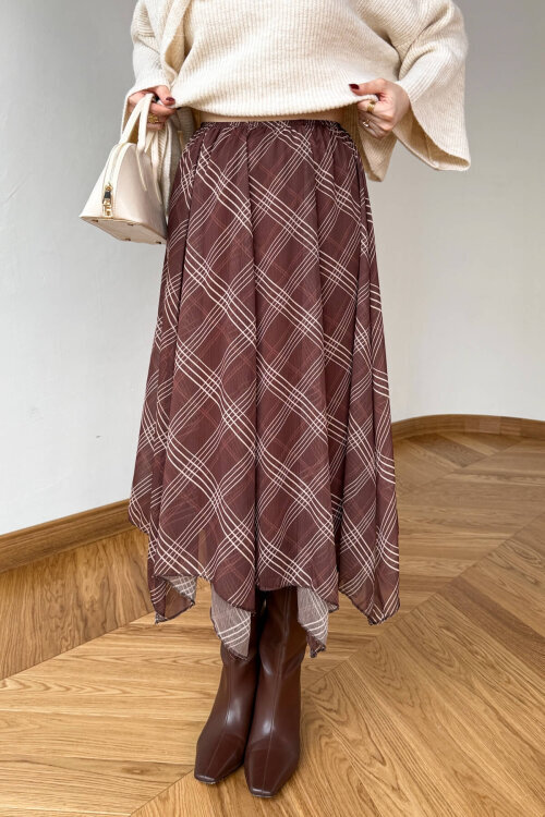 ETK-1378 Kahverengi Asimetrik Kesim Çizgili Desenli Astarlı Etek - 2