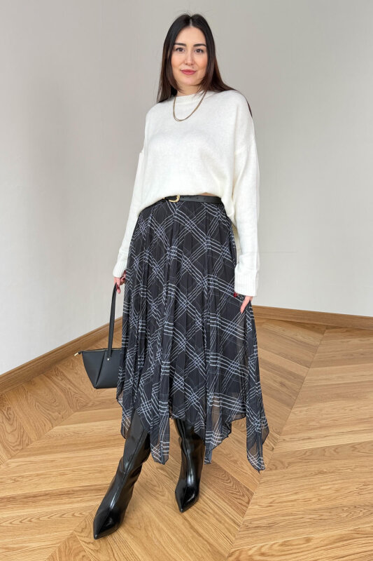 ETK-1378 Siyah Asimetrik Kesim Çizgili Desenli Astarlı Etek - 1