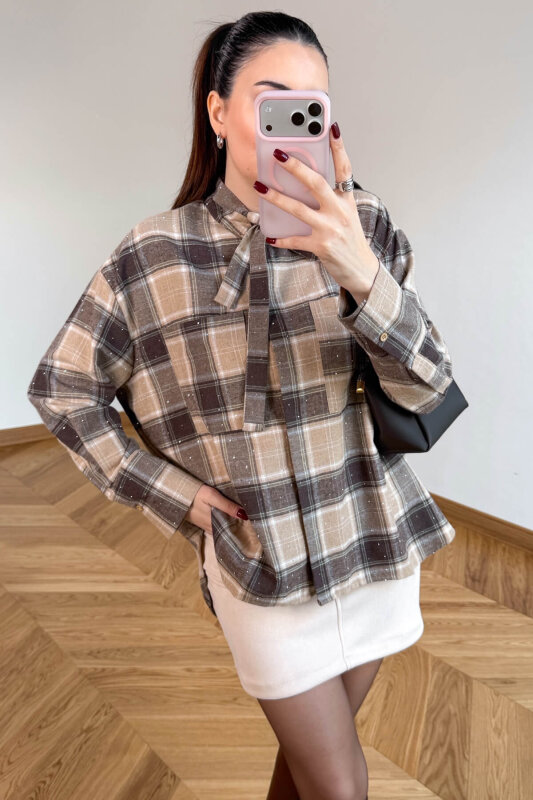 GML-2180 Bej-Kahve Ekose Taş Detaylı Fularlı Hakim Yaka Gömlek - 5