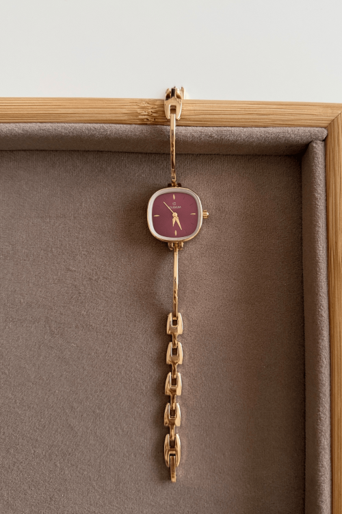 Helen Gold Bordo Kelepçe Kare Kadran Çelik Kordon Kadın Kol Saati