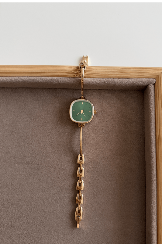 Helen Gold Yeşil Kelepçe Kare Kadran Çelik Kordon Kadın Kol Saati - 1