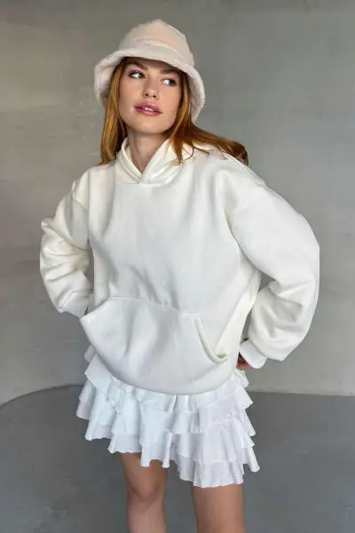 SWT-20311 Beyaz Kapüşonlu Üç İplik Şardonlu Kumaş Sweatshirt - Cappmoda