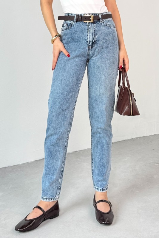 JEAN-08124 Buz Mavisi Taşlamalı Süper Kalıp Momfit Jean - 3