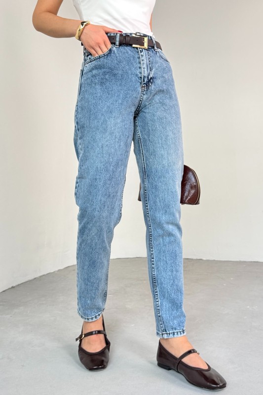 JEAN-08124 Buz Mavisi Taşlamalı Süper Kalıp Momfit Jean - 1