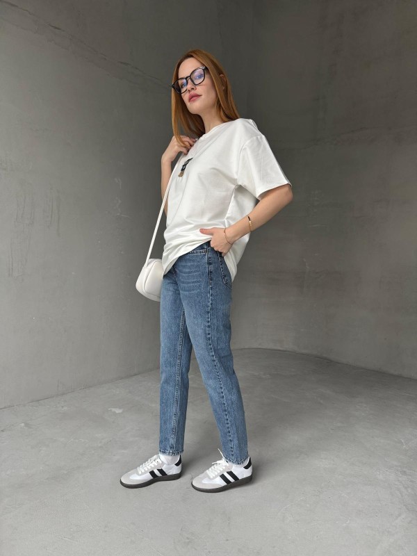 JEAN-08124 Mavi Taşlamalı Süper Kalıp Momfit Jean - 3