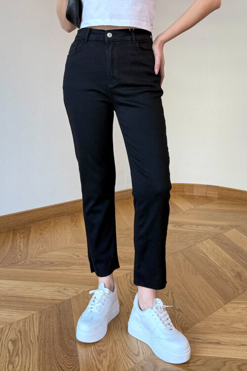 JEAN-1017 Siyah Kesik Paça Yüksek Bel Jean (1)