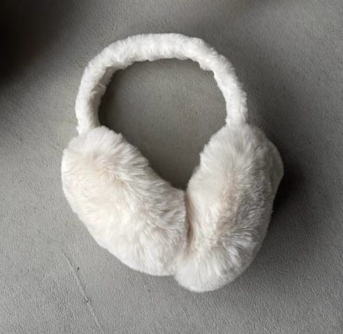KLK-0001 Beyaz Yumuşak Kürklü Kulak Isıtıcı Kürklü Kulaklık - 1