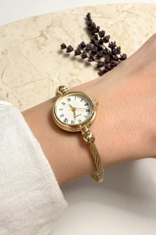Lovely Yuvarlak Beyaz Kadran Gold Hasır Kordon Kadın Kol Saati - 3