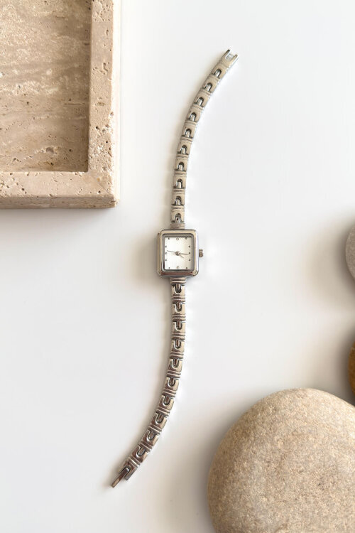 Paris Beyaz Kadran Dikdörtgen Kasa Gümüş Çelik Kordon Kadın Kol Saati 