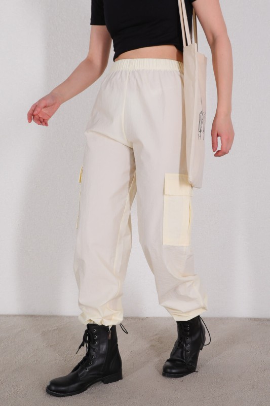 PNT-07327 Ekru Paça Lastikli Kargo Cepli Paraşüt Pantolon - 1