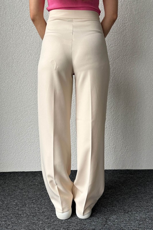PNT-07367 Krem Rengi Bel Etiket Detaylı Palazzo Kumaş Pantolon - 4