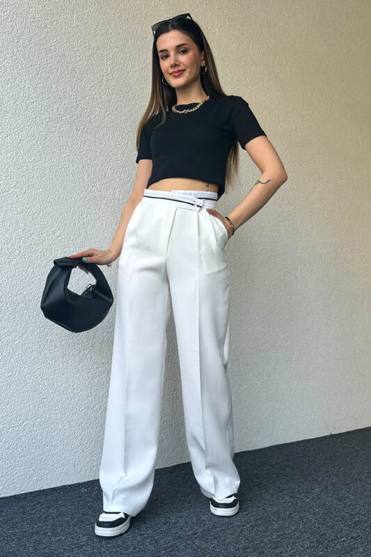 PNT-07373 Beyaz Bel Şerit Ve Düğme Detaylı Pantolon - 1