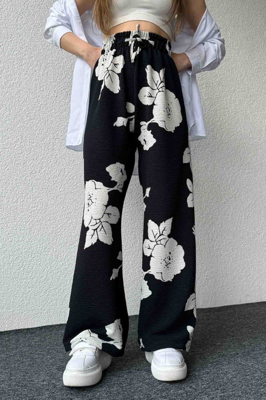 PNT-07388 Siyah Beyaz Büyük Çiçekli Salaş Lastikli Pantolon - 3
