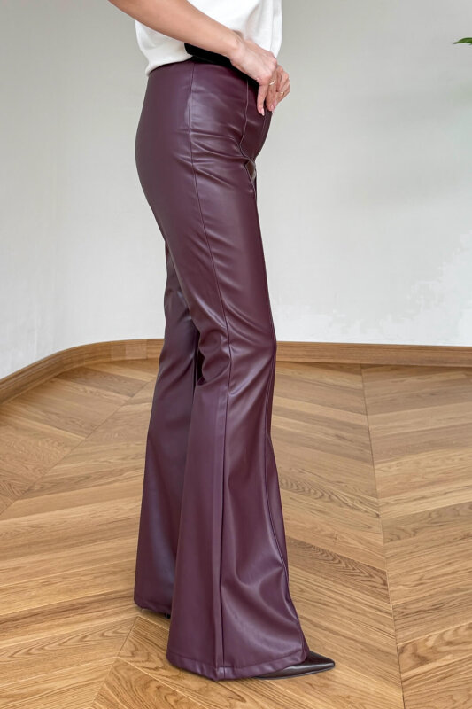 PNT-07424 Bordo İçi Polarlı Kendinden Kemerli Suni Deri İspanyol Paça Pantolon - 3
