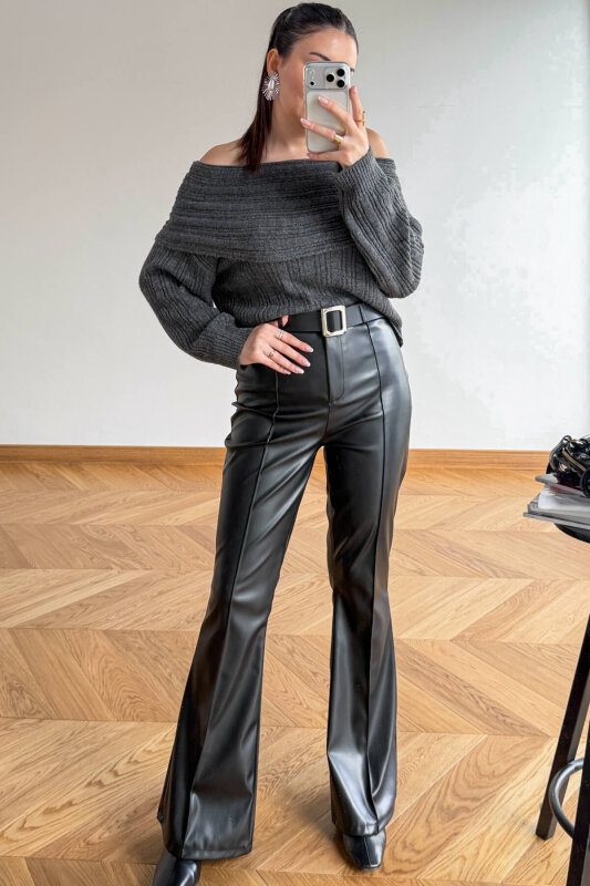 PNT-07424 Siyah İçi Polarlı Kendinden Kemerli Suni Deri İspanyol Paça Pantolon - 5