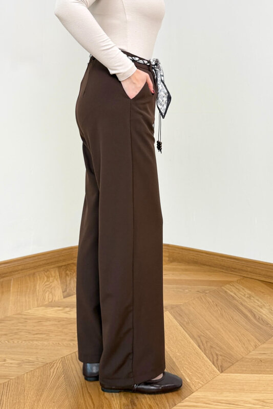 PNT-1793 Kahverengi Fular Kemer Detaylı Poliviskon Pantolon - 4