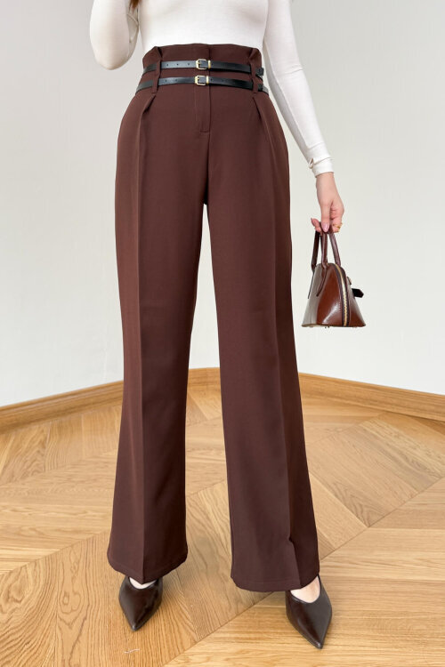 PNT-386 Kahverengi Kemer Detaylı Pensli Klasik Kesim Pantolon