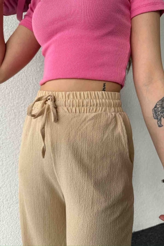 PNT-7384 Bej Gofre Kumaş Pens Detaylı Şalvar Pantolon (1)