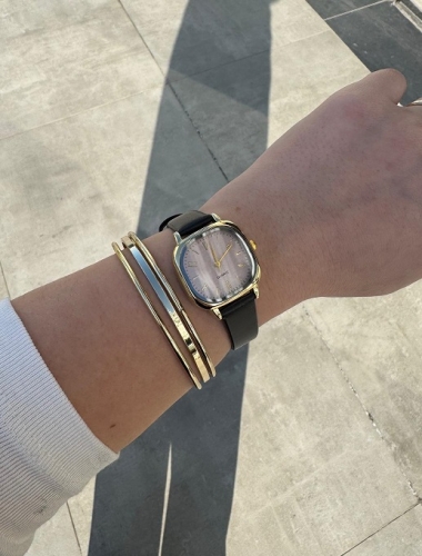 S001 Siyah Suni Deri Kordonlu Kare Gold Çerçeveli Kol Saati - 2