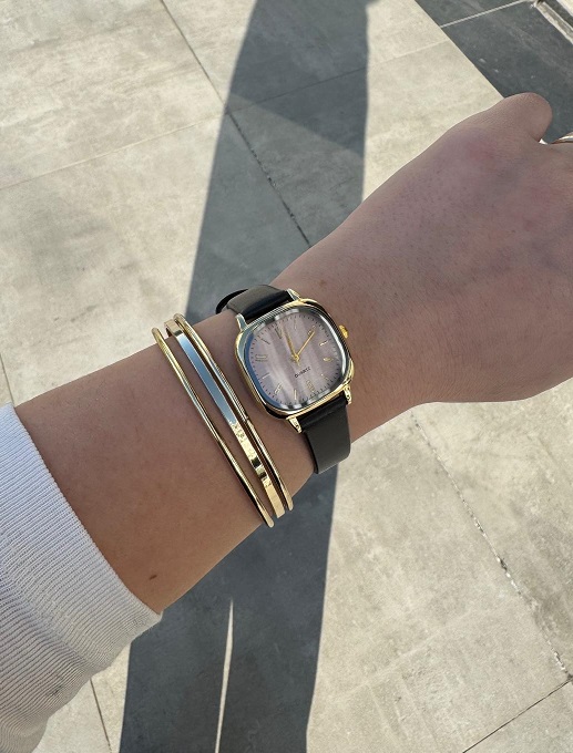 S001 Siyah Suni Deri Kordonlu Kare Gold Çerçeveli Kol Saati - 2