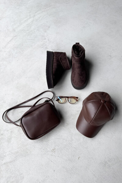 SET2036 Acı Kahve Orta Boy Bot - Deri Şapka - Çanta - Gözlük Dörtlü Set
