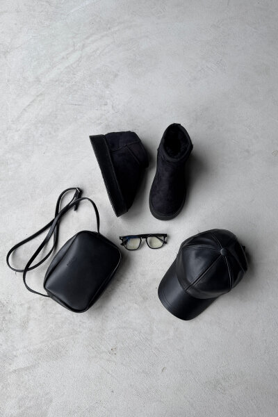SET2036 Siyah Orta Boy Bot - Deri Şapka - Çanta - Gözlük Dörtlü Set